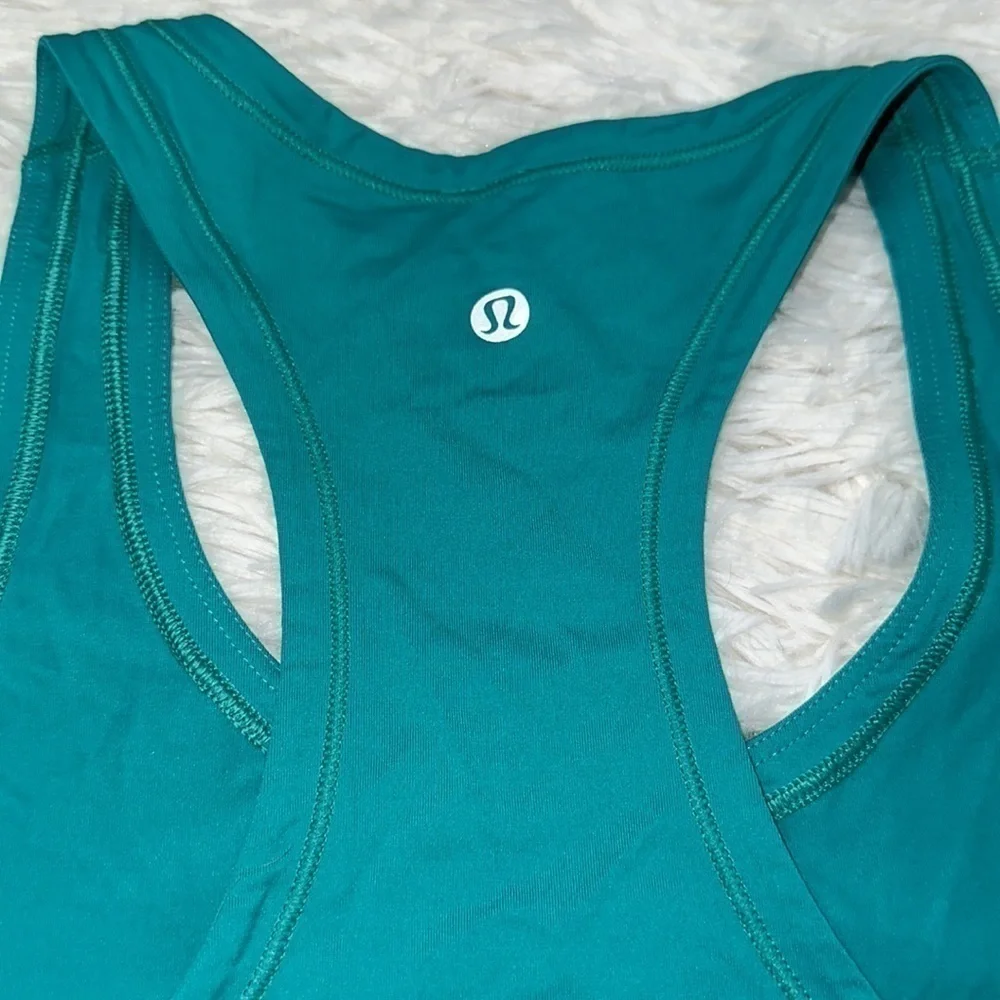 Lululemon Smooth Stride Tank (UV Protection) Viridian Green